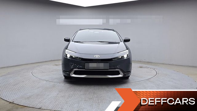 Toyota PRIUS 2.0 PHEV SE купить на сайте DeffCars