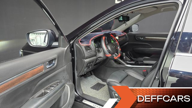 Renault-KoreaSamsung QM6 2.0 GDe RE Signature 2WD купить на сайте DeffCars