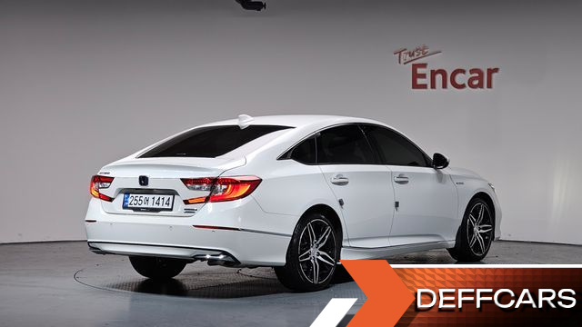 Honda ACCORD 2.0 Hybrid Touring купить на сайте DeffCars