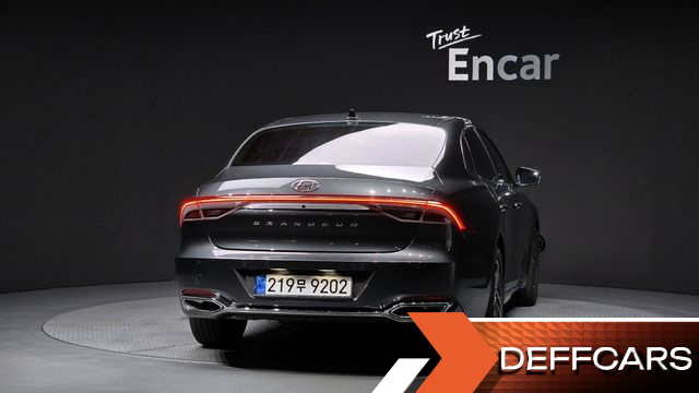 Hyundai GRANDEUR 2.5 Premium Choice купить на сайте DeffCars
