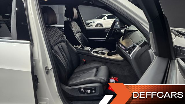 BMW X7 xDrive 40d Design Pure Excellence 7-Seater купить на сайте DeffCars