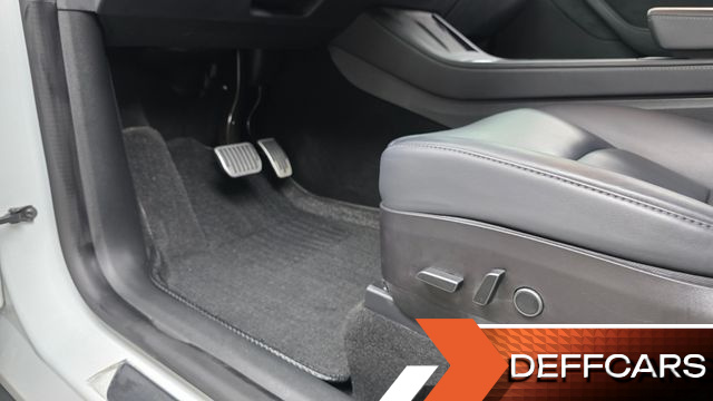 Tesla MODEL Y Long Range AWD купить на сайте DeffCars