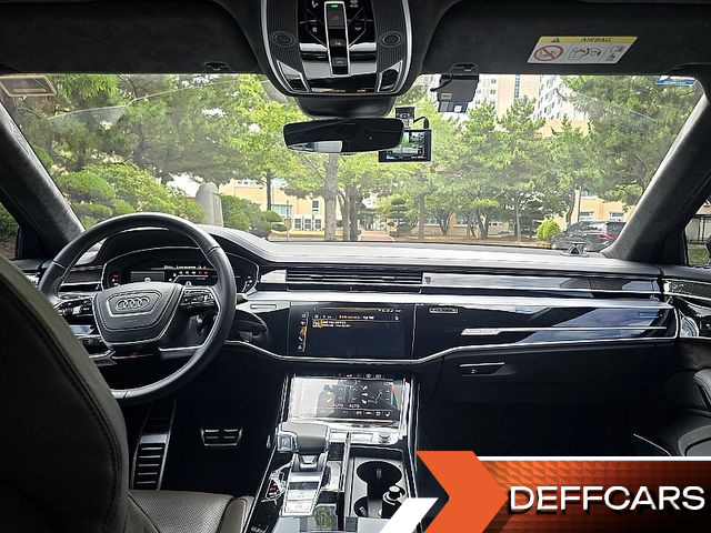 Audi S8 4.0 TFSI Quattro LWB купить на сайте DeffCars