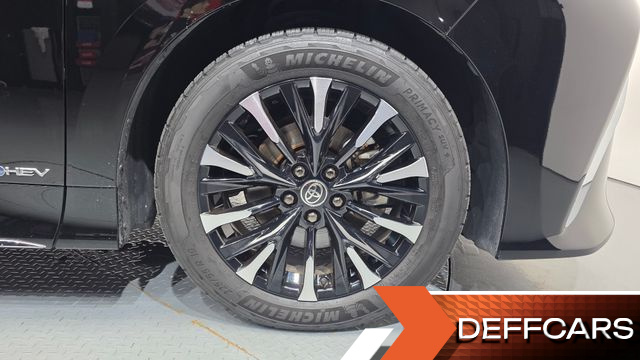 Toyota ALPHARD 2.5 HEV Executive AWD купить на сайте DeffCars