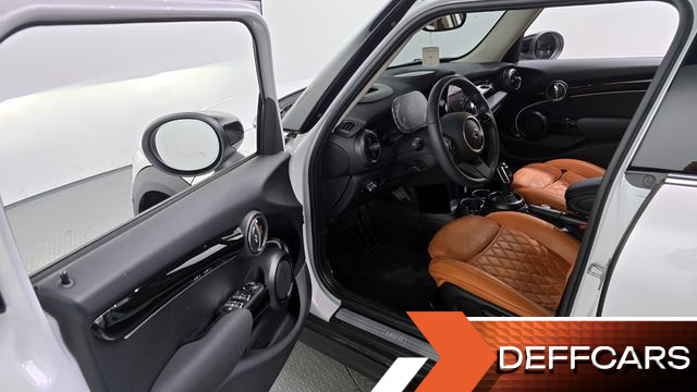Mini COOPER 5Door Classic Third Generation купить на сайте DeffCars