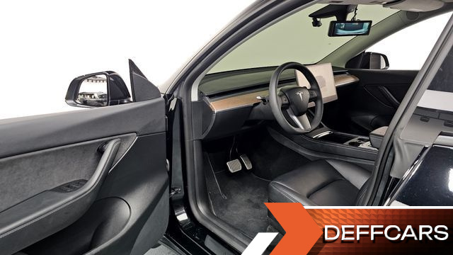 Tesla MODEL Y Long Range AWD купить на сайте DeffCars