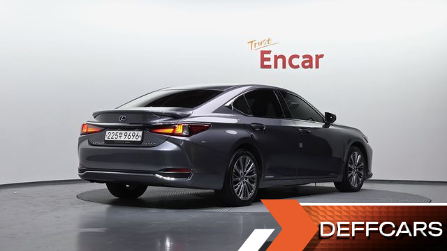 Lexus ES Luxury купить на сайте DeffCars