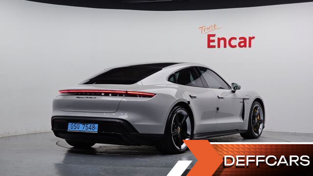 Porsche TAYCAN Turbo S купить на сайте DeffCars