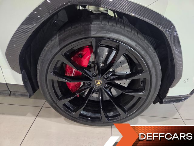 Lamborghini URUS 4.0 V8 купить на сайте DeffCars