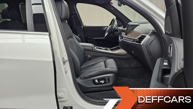 BMW X7 xDrive 40i Design Pure Excellence 6-Seater купить на сайте DeffCars