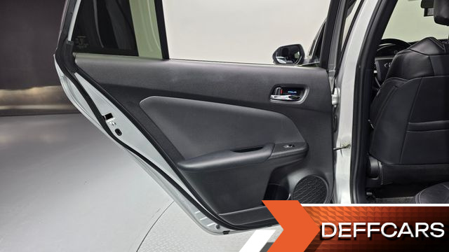 Toyota PRIUS 1.8 E купить на сайте DeffCars
