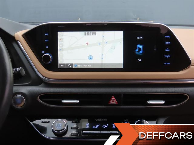 Hyundai SONATA 2.0 Inspiration купить на сайте DeffCars