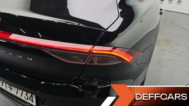 Hyundai GRANDEUR 2.5 Le Blanc купить на сайте DeffCars