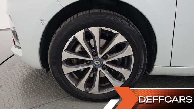 Renault-KoreaSamsung ZOE Intens Eco купить на сайте DeffCars