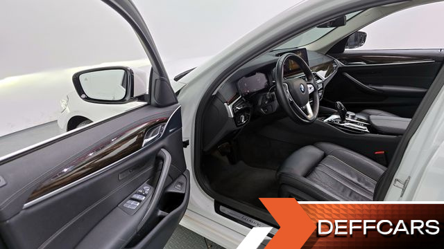 BMW 5-SERIES 520i Luxury купить на сайте DeffCars