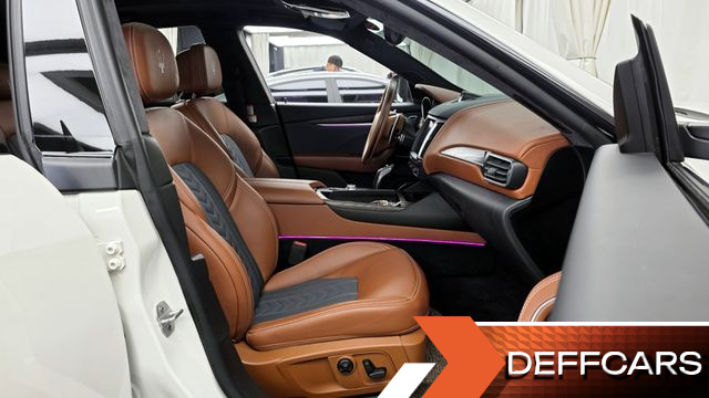 Maserati LEVANTE 3.0 AWD GranLusso купить на сайте DeffCars