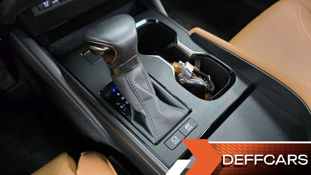 Lexus ES Luxury Plus купить на сайте DeffCars