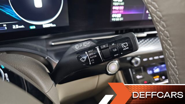 Kia CARNIVAL Gasoline 9-Seater Hi-Limousine Signature купить на сайте DeffCars
