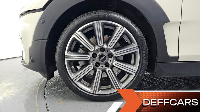 Mini CLUBMAN Standard 2nd купить на сайте DeffCars