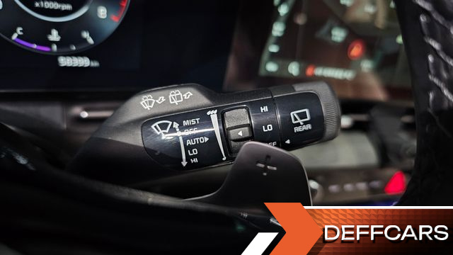 Kia CARNIVAL Gasoline 7-Seater Signature купить на сайте DeffCars