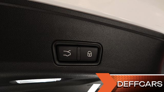 Maserati GRECALE 2.0 AWD Modena купить на сайте DeffCars