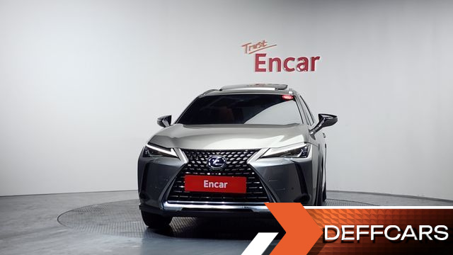 Lexus UX 2.0 2WD купить на сайте DeffCars
