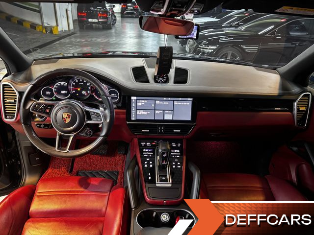 Porsche CAYENNE 3.0 купить на сайте DeffCars