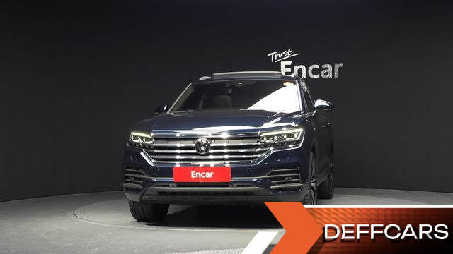 Volkswagen TOUAREG 3.0 TDI Premium купить на сайте DeffCars