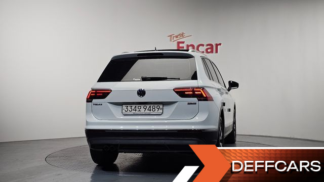 Volkswagen TIGUAN 2.0 TDI Prestige купить на сайте DeffCars