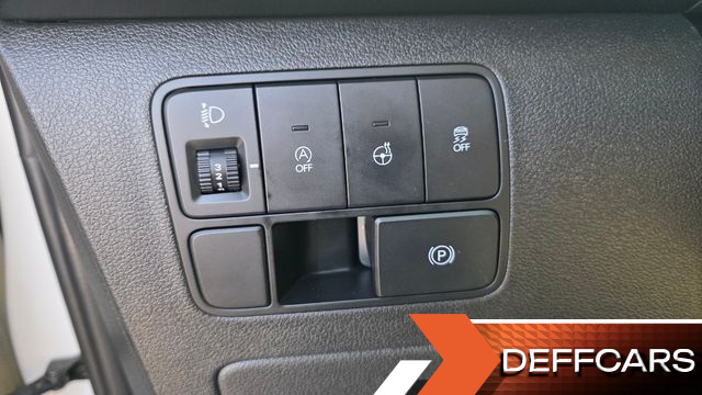 Hyundai STARIA Tourer 11-Seater Modern купить на сайте DeffCars