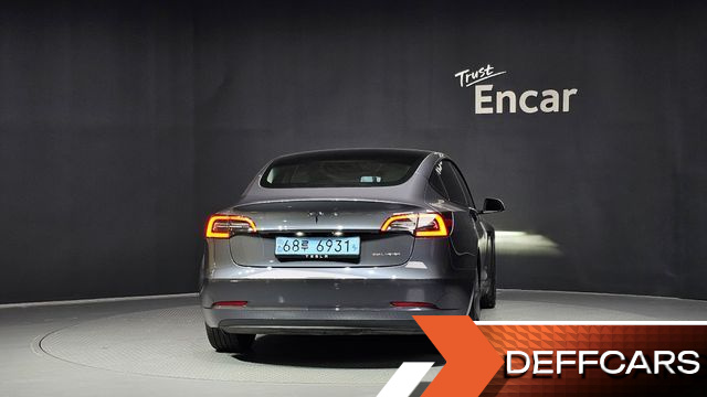 Tesla MODEL 3 Long Range AWD купить на сайте DeffCars