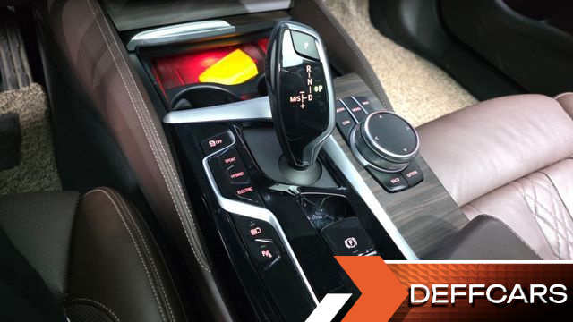 BMW 5-SERIES 530e M Sport купить на сайте DeffCars
