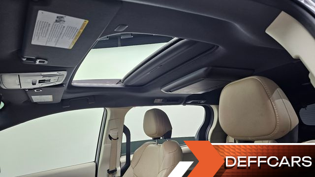 Toyota SIENNA 2.5 Hybrid 2WD купить на сайте DeffCars