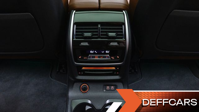 BMW X7 xDrive 40i Design Pure Excellence 6-Seater купить на сайте DeffCars