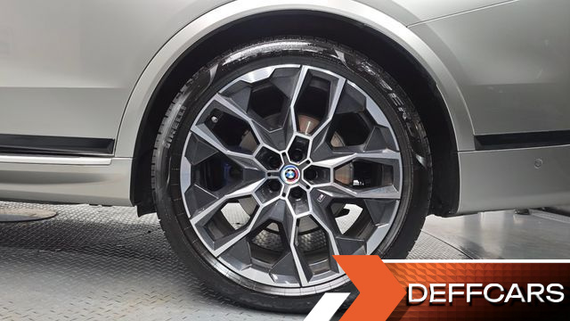BMW X7 xDrive 40i M Sport 7STR купить на сайте DeffCars