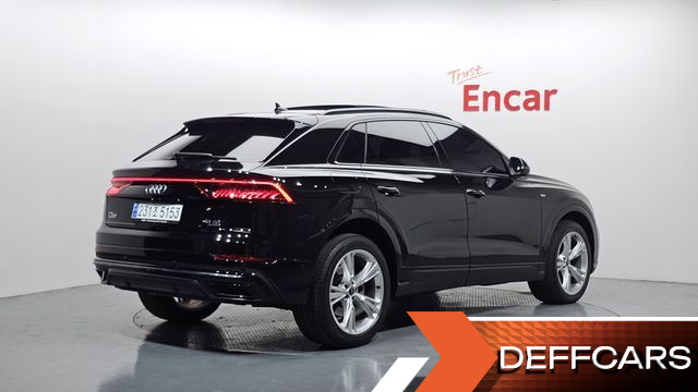 Audi Q8 45 TDI Quattro Premium купить на сайте DeffCars