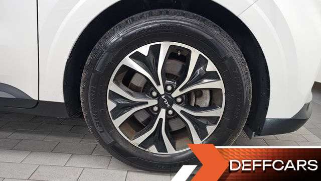 Kia CARNIVAL Gasoline 9-Seater Prestige купить на сайте DeffCars