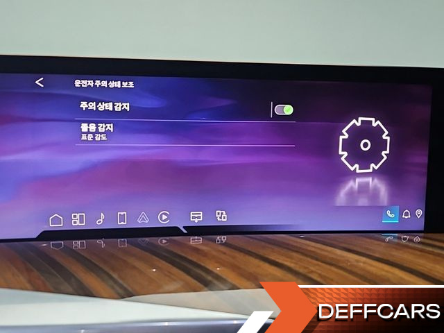 Cadillac ESCALADE 6.2 ESV ESV Sports Platinum купить на сайте DeffCars