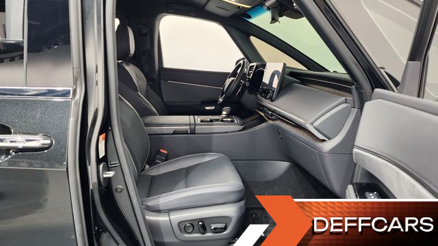 Lexus LM 500h Executive купить на сайте DeffCars