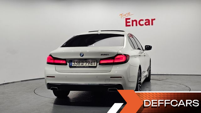 BMW 5-SERIES 530i Luxury купить на сайте DeffCars