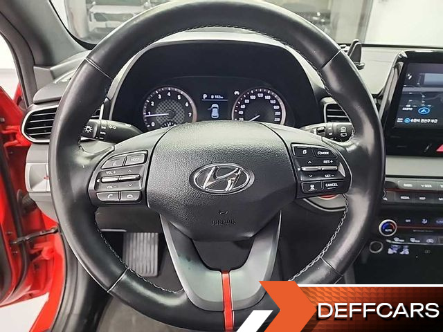 Hyundai VELOSTER 1.4 Turbo Modern Core купить на сайте DeffCars