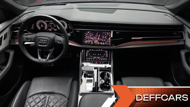 Audi Q8 55 TFSI Quattro Premium купить на сайте DeffCars