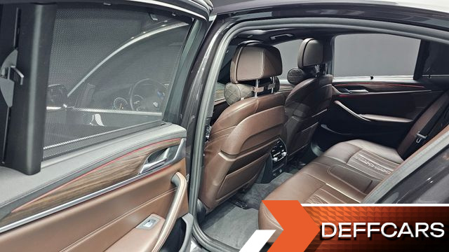 BMW 5-SERIES 520d xDrive M Sport Package Plus купить на сайте DeffCars