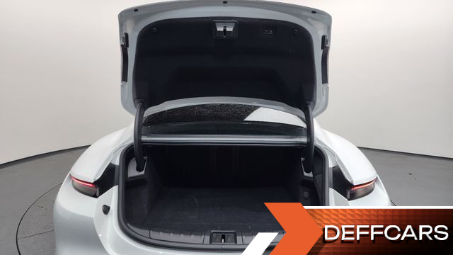 Porsche TAYCAN Base купить на сайте DeffCars