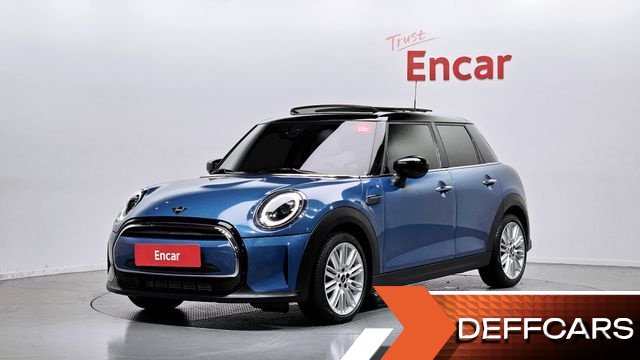 Mini COOPER 5-Door Classic Plus 3rd купить на сайте DeffCars