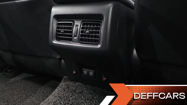 Toyota CAMRY 2.5 купить на сайте DeffCars