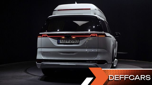 Kia CARNIVAL Gasoline 4-Seater Hi-Limousine Signature купить на сайте DeffCars