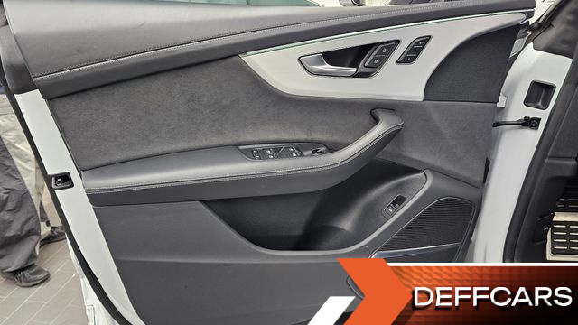 Audi Q8 55 TFSI Quattro Premium купить на сайте DeffCars