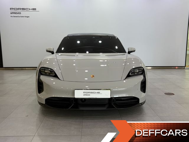Porsche TAYCAN Turbo S купить на сайте DeffCars