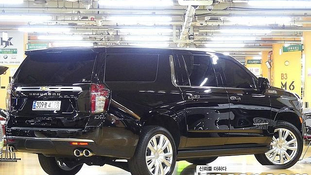 Chevrolet SURBURBAN 6.2 купить на сайте DeffCars